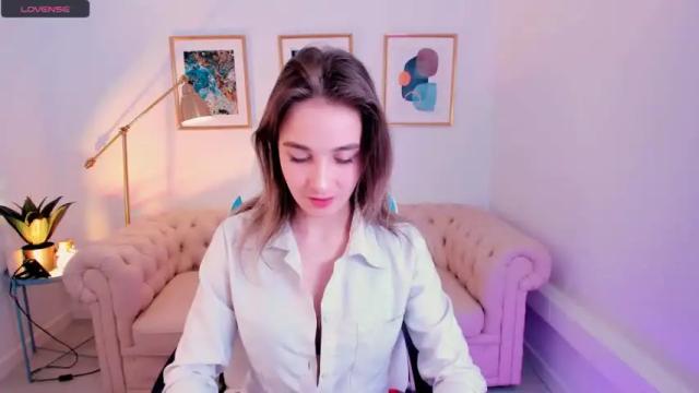 Image 10 of chloe_sinn Stream on Chaturbate on 18 months ago