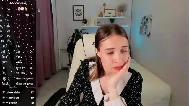 Thumbnail 1, chloe_sinn's Stream at Chaturbate, 4 months ago