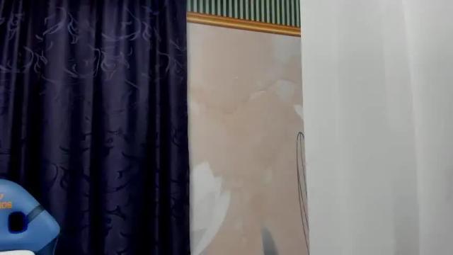 Thumbnail 3, chloe_smith222's Stream at Chaturbate, 13 months ago