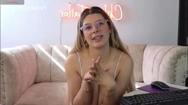 Thumbnail 3, chloe_tailor_'s Stream at Chaturbate, 7 days ago