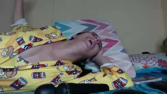 Image 7 of chloe_vahos Stream on Chaturbate on 13 months ago
