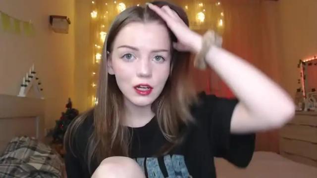 Thumbnail 1, chloe_wilsonn's Stream at Chaturbate, 16 months ago