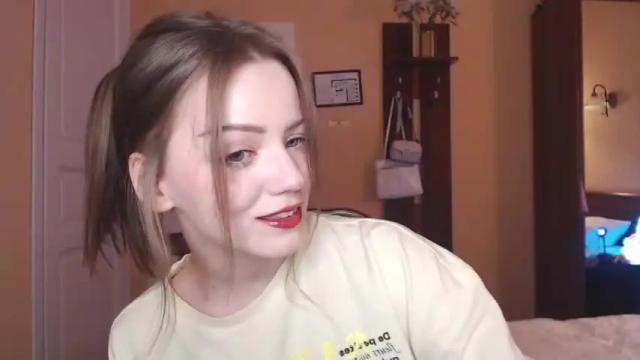 Image 4 of chloe_wilsonn Stream on Chaturbate on 15 months ago