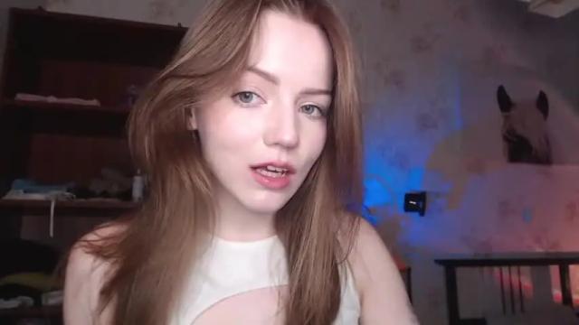 Image 8 of chloe_wilsonn Stream on Chaturbate on 14 months ago