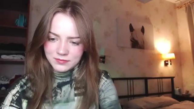 Image 2 of chloe_wilsonn Stream on Chaturbate on 13 months ago