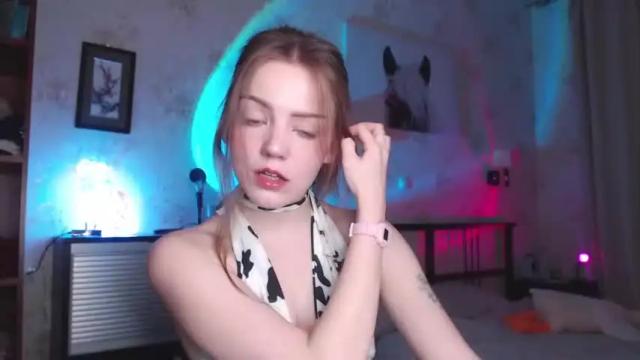 Image 11 of chloe_wilsonn Stream on Chaturbate on 12 months ago
