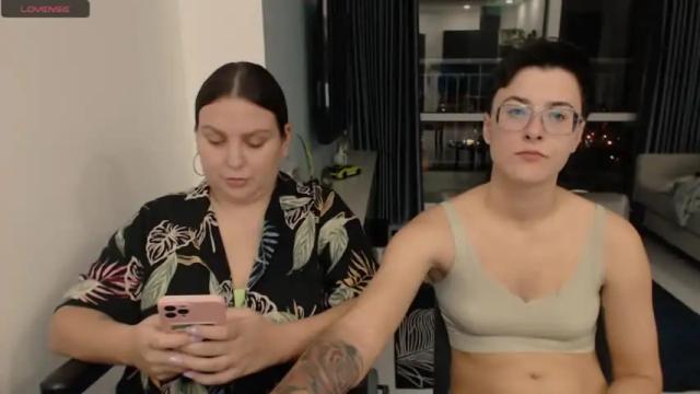 Image 10 of chloe_x_ Stream on Chaturbate on 13 months ago