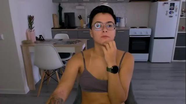 Image 11 of chloe_x_ Stream on Chaturbate on 1 month ago