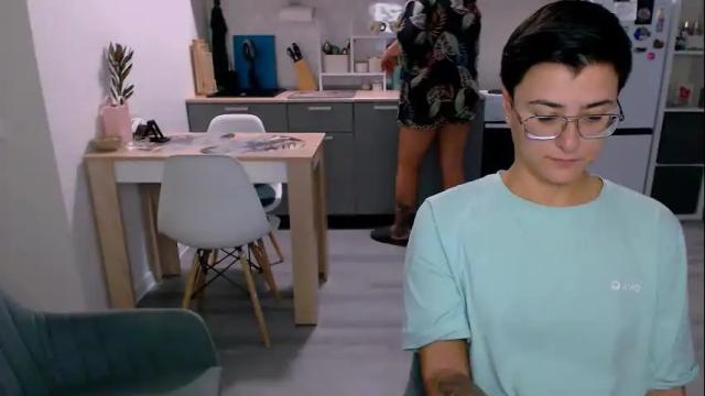 Image 11 of chloe_x_ Stream on Chaturbate on 1 month ago