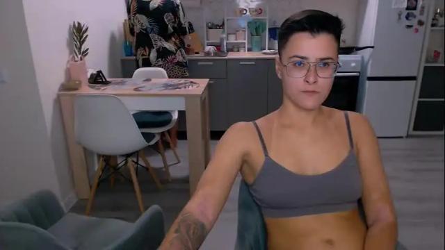 Image 3 of chloe_x_ Stream on Chaturbate on 1 month ago
