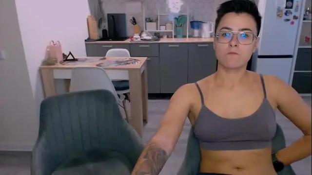 Image 8 of chloe_x_ Stream on Chaturbate on 19 days ago