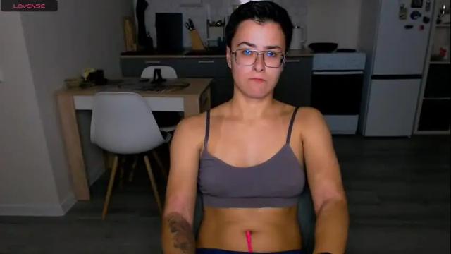 Image 12 of chloe_x_ Stream on Chaturbate on 4 months ago