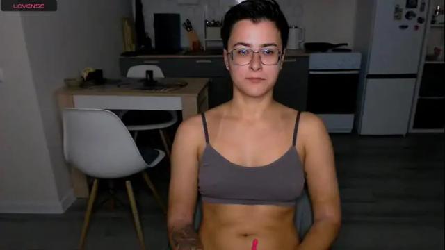 Image 11 of chloe_x_ Stream on Chaturbate on 4 months ago