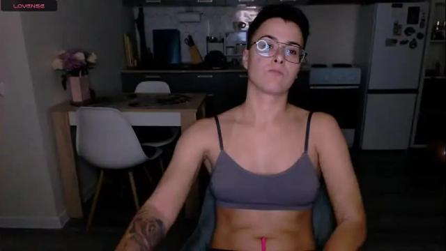 Image 6 of chloe_x_ Stream on Chaturbate on 3 months ago