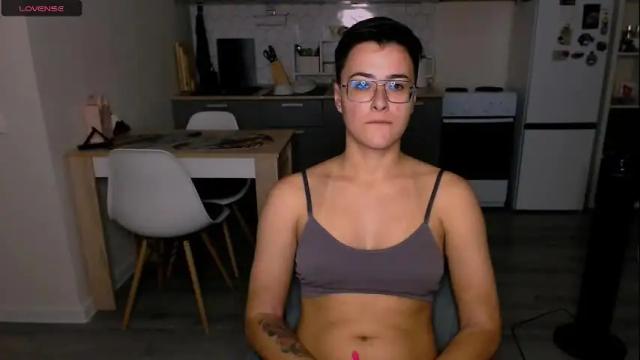 Image 2 of chloe_x_ Stream on Chaturbate on 3 months ago