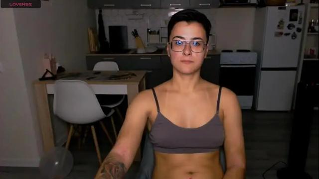 Image 6 of chloe_x_ Stream on Chaturbate on 3 months ago