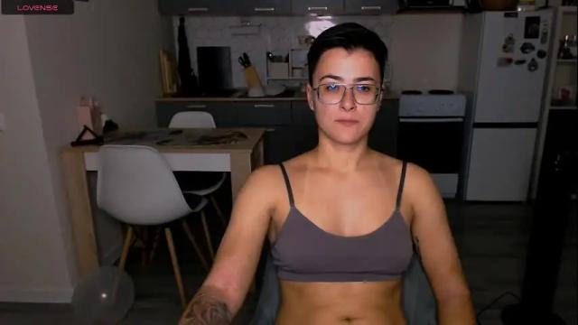 Image 7 of chloe_x_ Stream on Chaturbate on 3 months ago