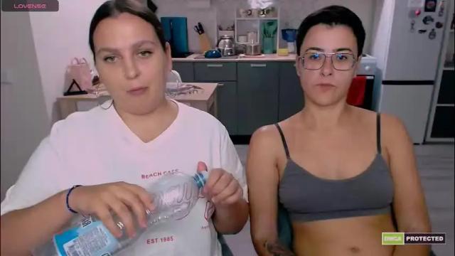 Image 10 of chloe_x_ Stream on Chaturbate on 2 months ago