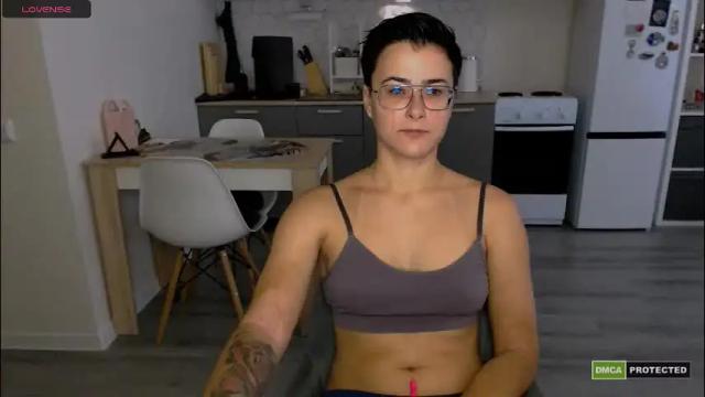Image 11 of chloe_x_ Stream on Chaturbate on 2 months ago