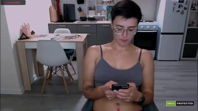 Image 11 of chloe_x_ Stream on Chaturbate on 2 months ago