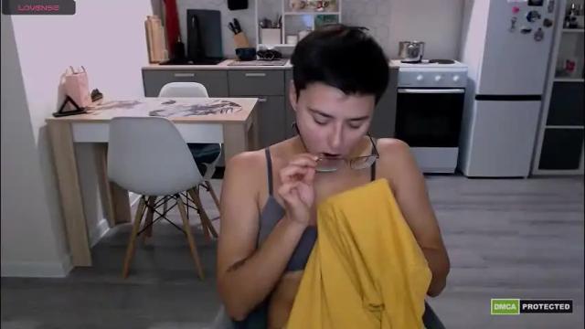Image 4 of chloe_x_ Stream on Chaturbate on 2 months ago