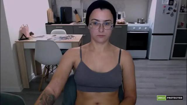 Image 2 of chloe_x_ Stream on Chaturbate on 2 months ago