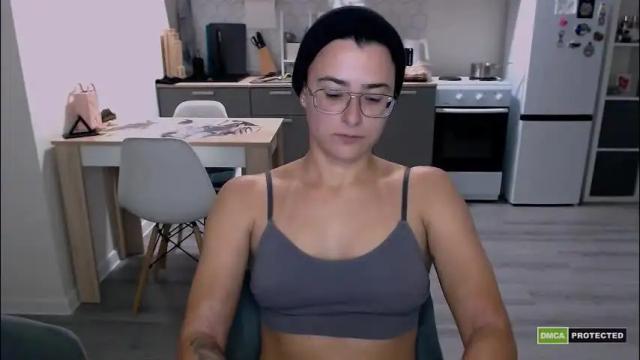 Image 3 of chloe_x_ Stream on Chaturbate on 2 months ago