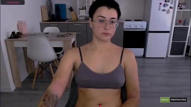 Image 4 of chloe_x_ Stream on Chaturbate on 1 month ago