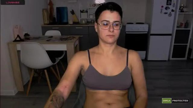 Image 2 of chloe_x_ Stream on Chaturbate on 1 month ago