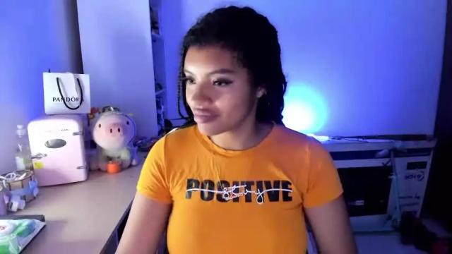 Thumbnail 1, chloecarter_'s Stream at Chaturbate, 20 months ago