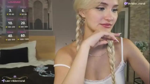 Image 2 of chloecoral Stream on Chaturbate on 9 days ago