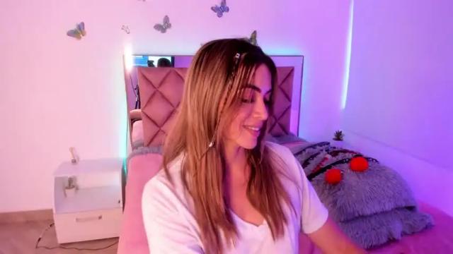 Thumbnail 1, chloee_anderson's Stream at Chaturbate, 23 months ago