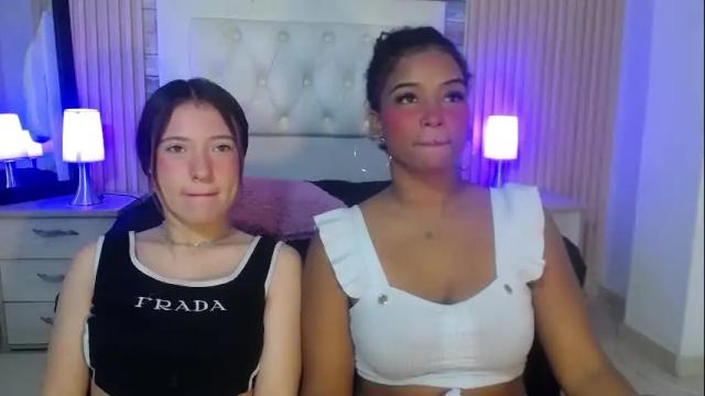 Image 6 of chloee_hs Stream on Chaturbate on 1 month ago