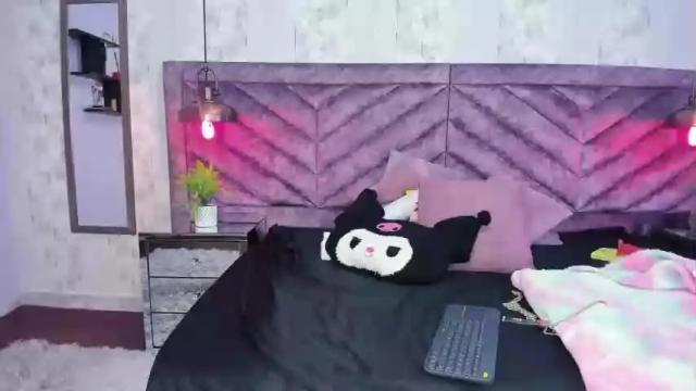 Image 11 of chloef__ Stream on Chaturbate on 13 months ago