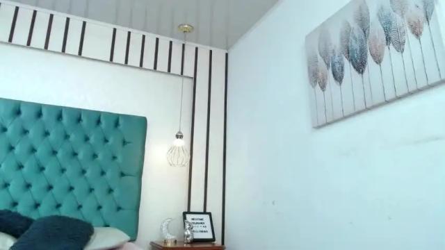 Image 2 of chloefall Stream on Chaturbate on 14 months ago