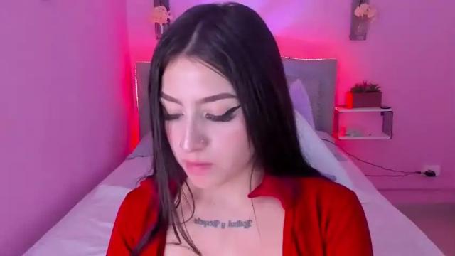 Image 4 of chloegardner_ Stream on Chaturbate on 15 months ago