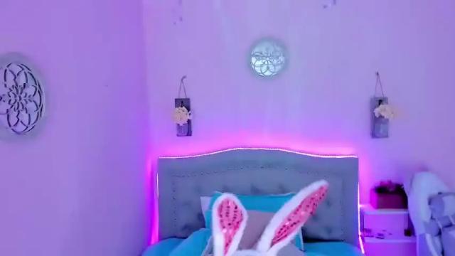 Image 10 of chloegardner_ Stream on Chaturbate on 14 months ago
