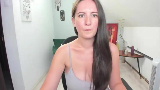 Image 11 of chloehottie Stream on Chaturbate on 1 day ago