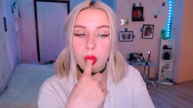 Image 10 of chloejamez Stream on Chaturbate on 19 months ago