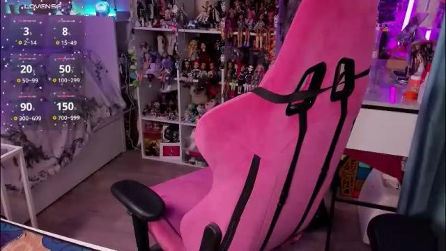 Image 6 of chloekohaku Stream on Chaturbate on 1 month ago