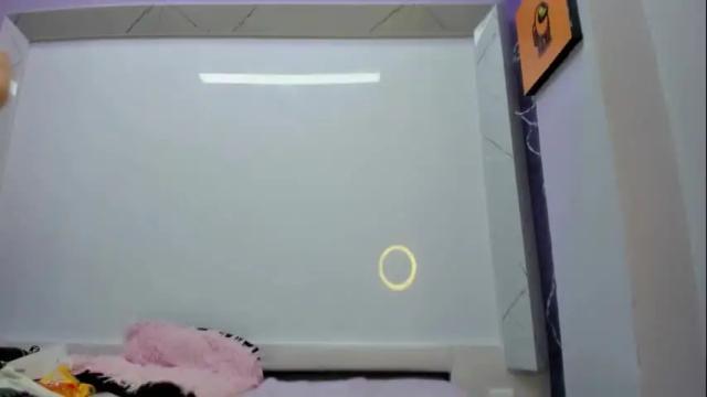 Image 12 of chloemartini_ Stream on Chaturbate on 1 month ago