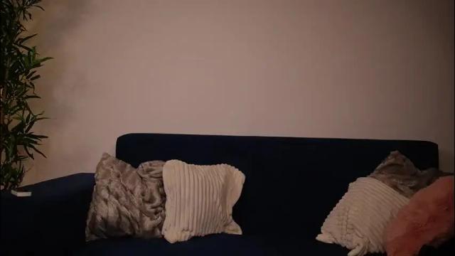 Image 6 of chloemei Stream on Chaturbate on 2 months ago