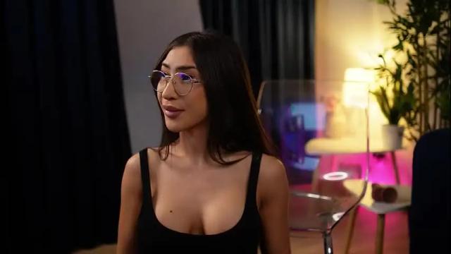 Thumbnail 3, chloemei's Stream at Chaturbate, 2 months ago