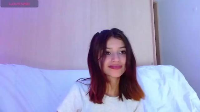 Image 4 of chloemiller52 Stream on Chaturbate on 15 months ago