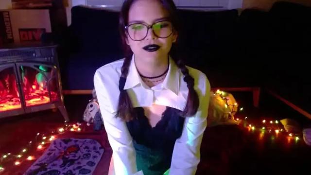 Image 3 of chloenoa Stream on Chaturbate on 19 months ago