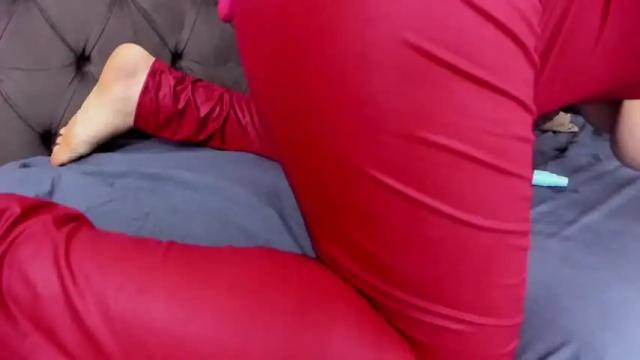 Image 11 of chloeortis Stream on Chaturbate on 18 months ago
