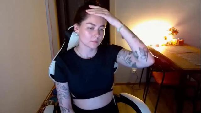 Image 12 of chloepeace_ Stream on Chaturbate on 21 months ago