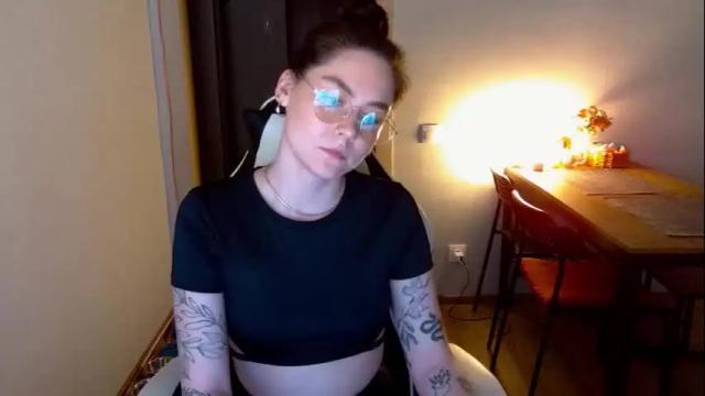 Image 7 of chloepeace_ Stream on Chaturbate on 21 months ago