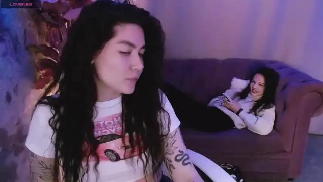 Image 12 of chloepeace_ Stream on Chaturbate on 20 months ago
