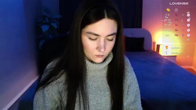 Image 6 of chloepeace_ Stream on Chaturbate on 20 months ago